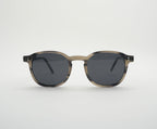 EYEZI (B)